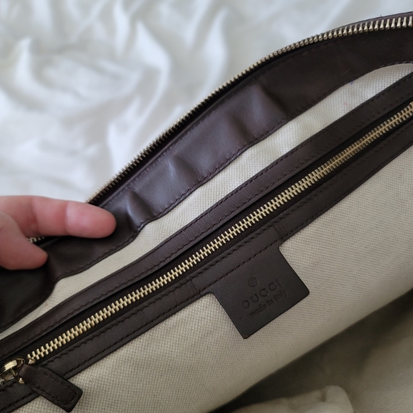 Gucci messenger red stripe AUTHENTIC! - Picture 4 of 16